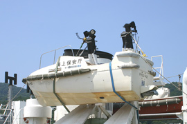 4.9メートル型高速警備救命艇