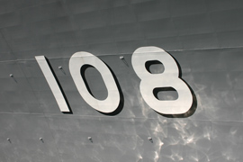 艦番号108